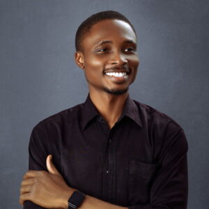 Tobi Buluro photo